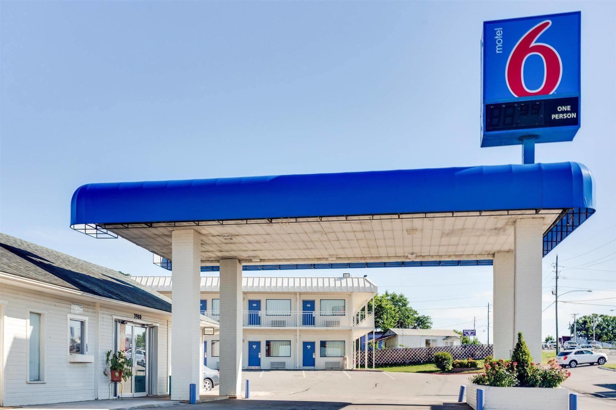 Motel 6-Fayetteville, AR Eksteriør billede