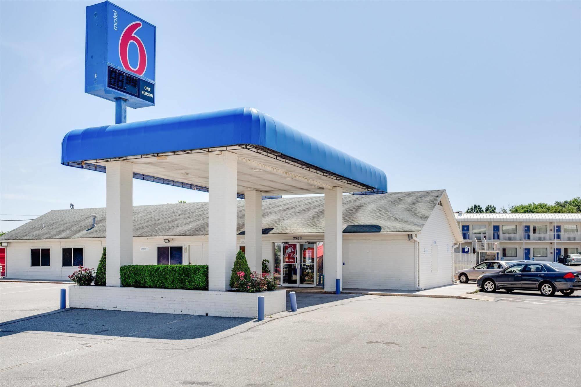 Motel 6-Fayetteville, AR Eksteriør billede