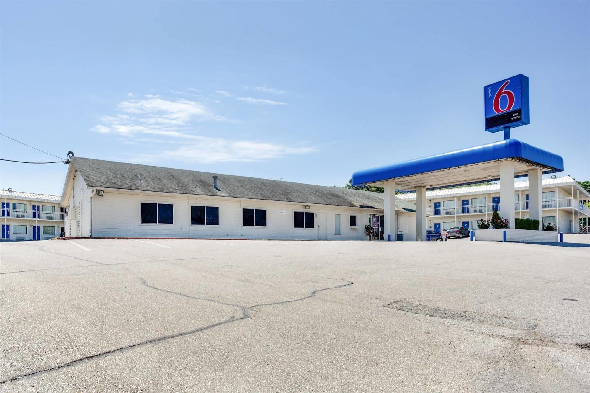 Motel 6-Fayetteville, AR Eksteriør billede