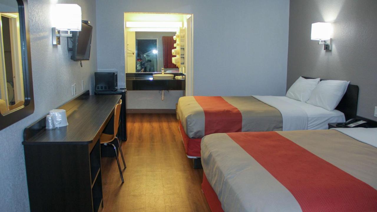 Motel 6-Fayetteville, AR Eksteriør billede
